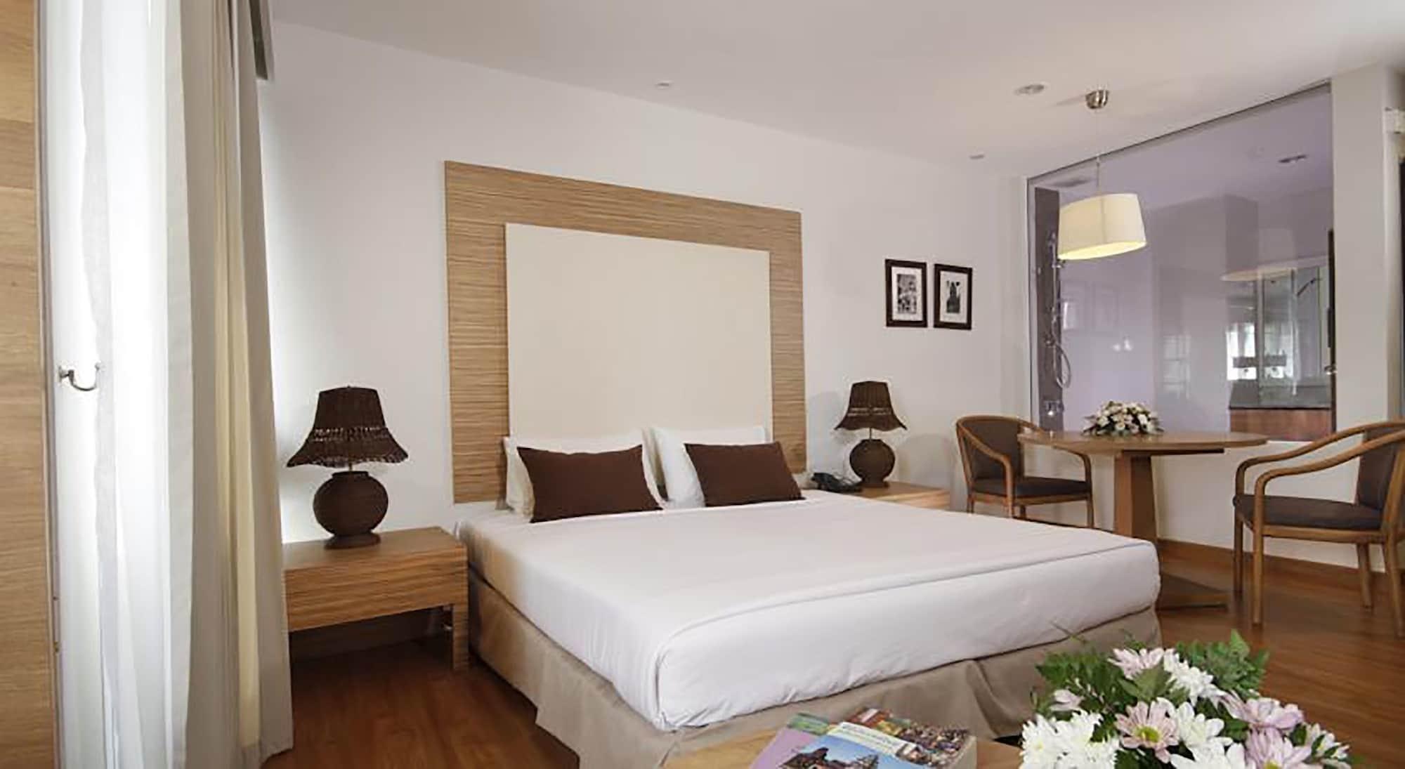 Classic Kameo Hotel & Serviced Apartment, Rayong Buitenkant foto